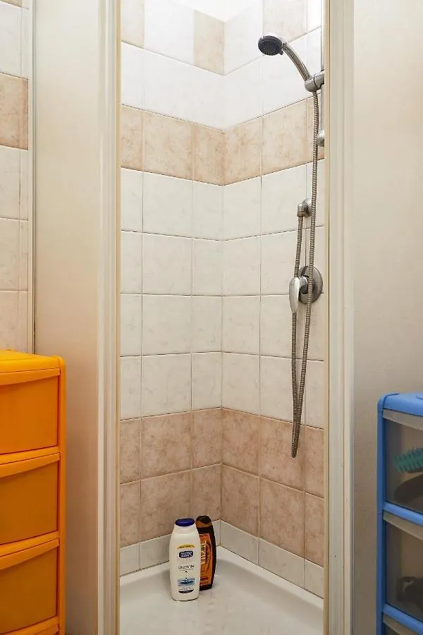 Alsave Casesicule, Sea View Apartment With Veranda And Terrace, 50 Mt From The Beach, Wi-Fi Pozzallo